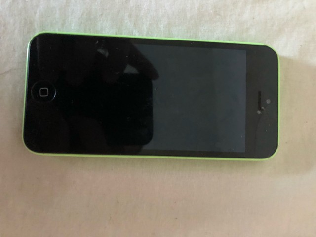 Iphone 5c verde - Foto 3