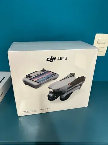 Aeromodelo / Drone Mavic Air 3 combo Flymore e controle Rc 2 ( com tela ) - Lacrado 