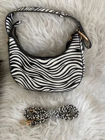 Bolsa Nova importada da primark , pode ser usada de mão e ombro - Foto 3