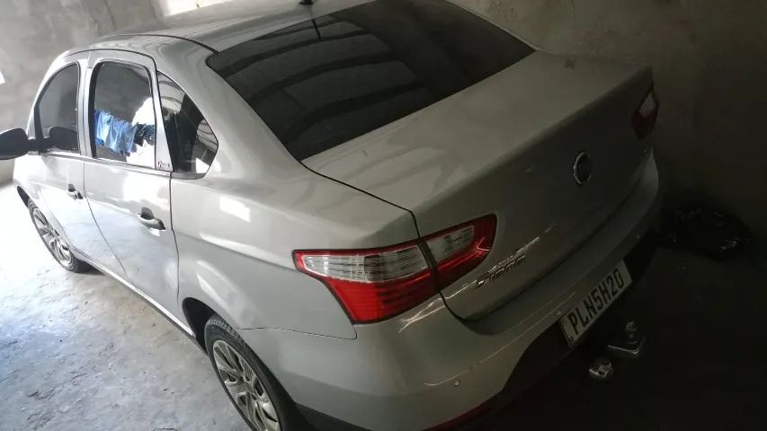 Grand Siena 2019 carro financiado restam 36 parcelas à ser pagas - Foto 4