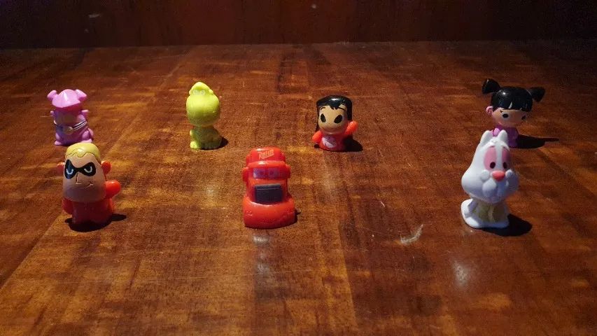 Coleção 25 Bonecos Disney Gogo's (claro E Panini) - Foto 4