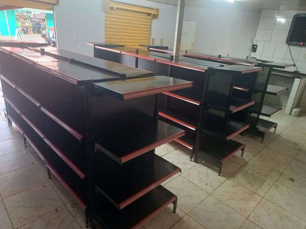 DF Gôndolas prateleiras e equipamentos pra supermercados e comércio 