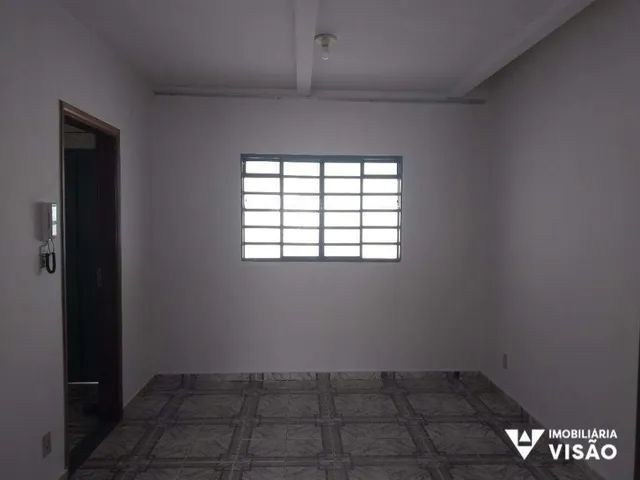 3 QUARTOS, SUÍTE, CLOSET. GARAGEM PARA 3 CARROS - Foto 2