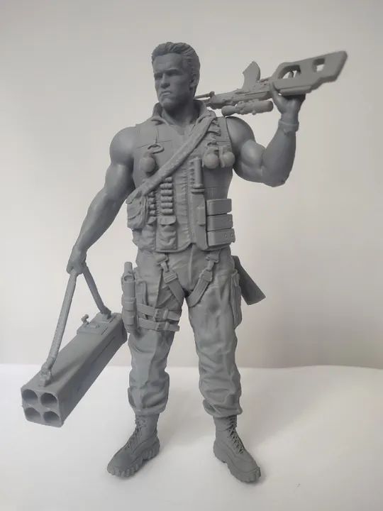 Comando Para Matar (coronel John Matrix) Arnold Schwarzenegg