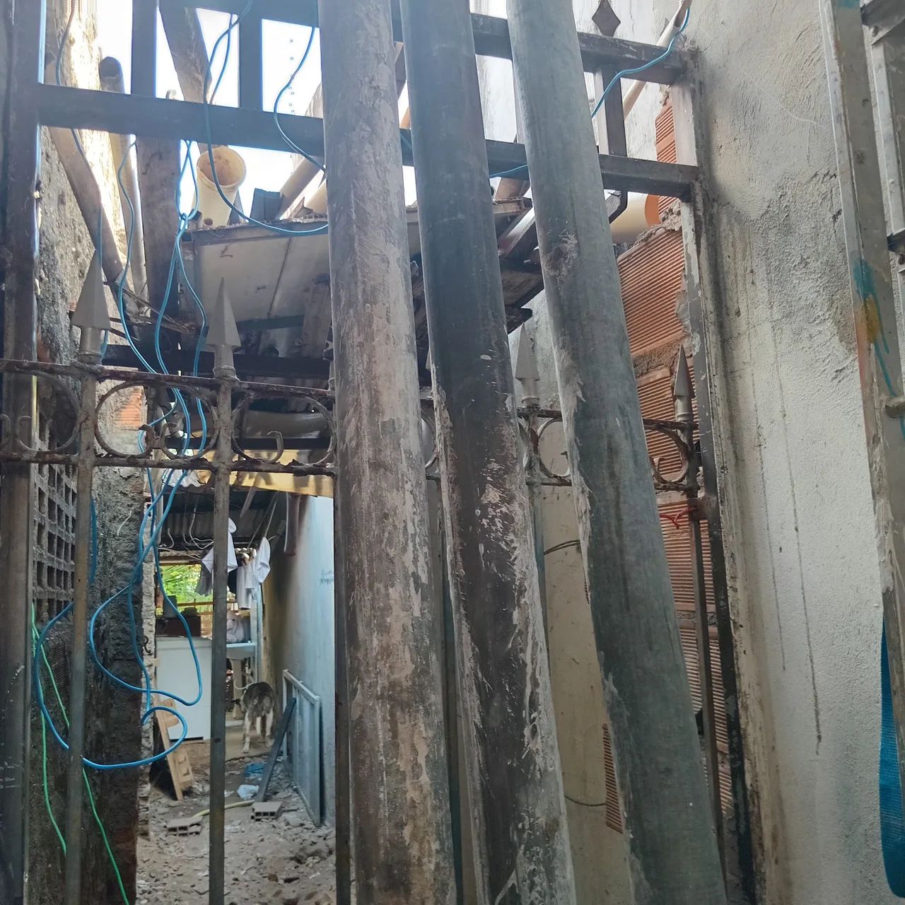 Tubos galvanizado apenas 300 reais 