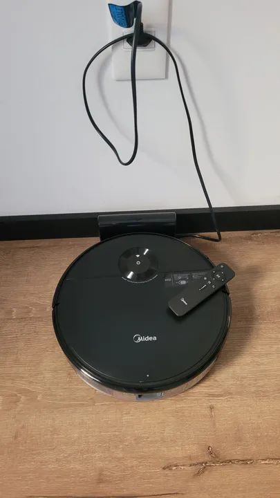 Aspirador de pó robô Aspira passa pano 