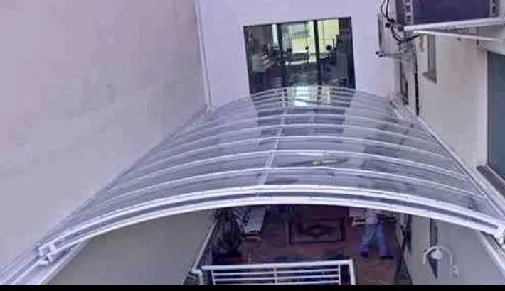 Cobertura em Policarbonato Compacto para área externa - Foto 2