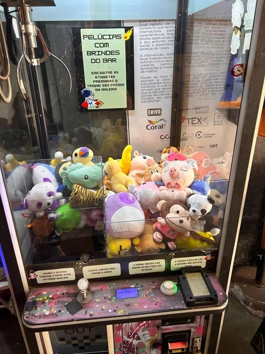 Máquina de Pelúcia com Brindes do Bar - Foto 2