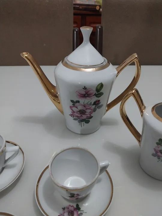 Jogo de chá + leiteira vintage de louça - Foto 4