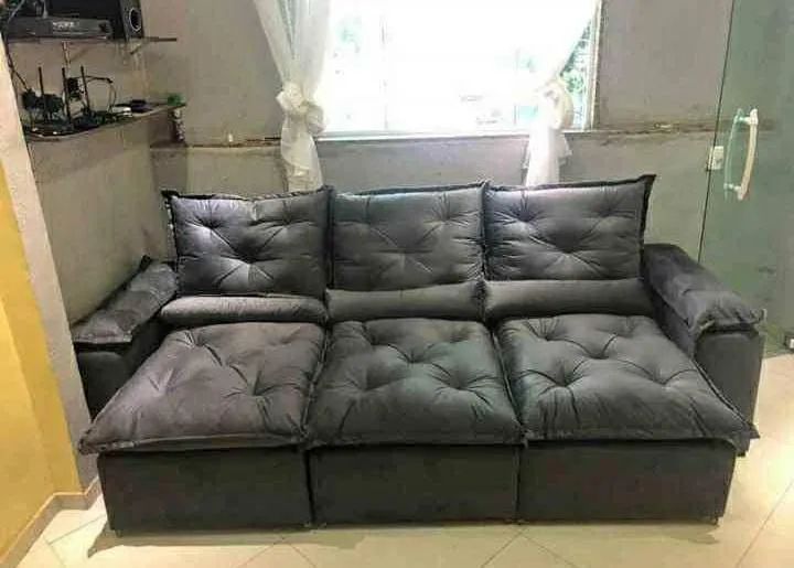 Sofá retrátil confortável e elegante