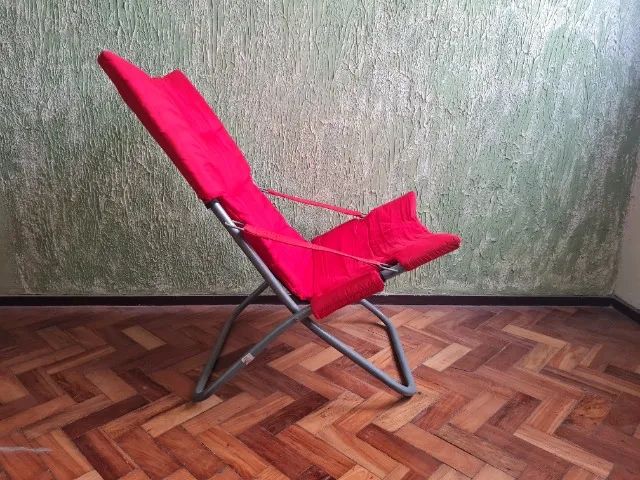 Cadeira Vermelha - Foto 3