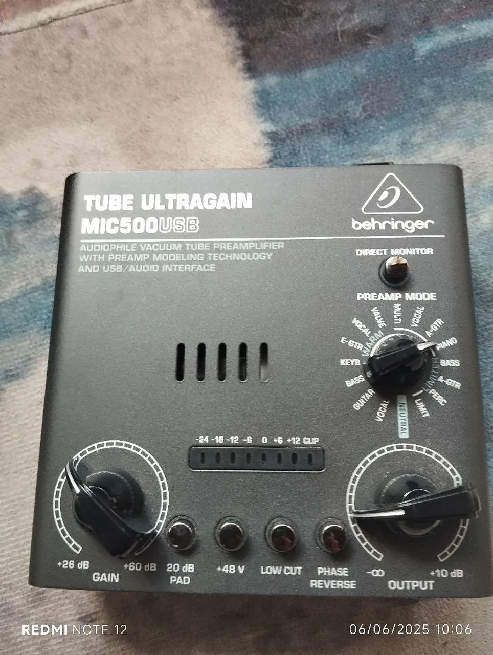 Behringer Tube Ultragain MIC500USB - e microphone C1 Behringer