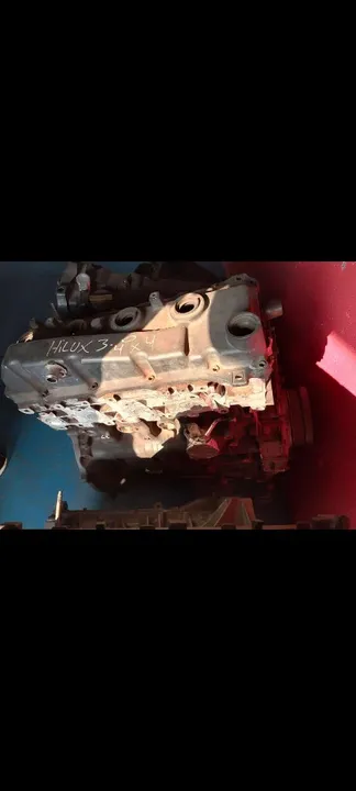 Motor parcial Toyota Hilux 3.0 4x4 disponível
