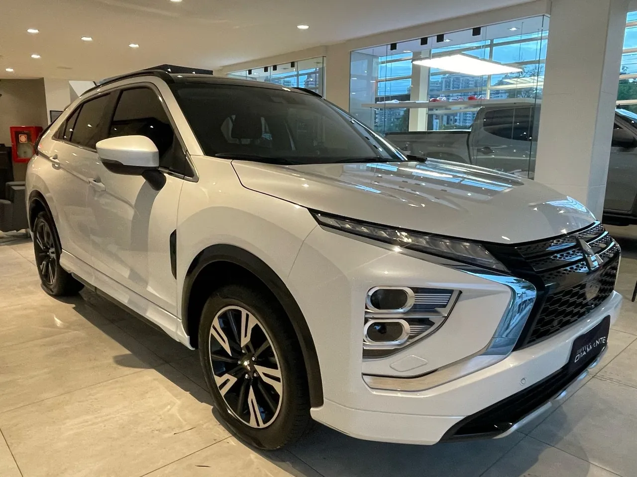 ECLIPSE CROSS 2025 - Ivan Melo 2 1 9 6 4 9 4 3 0 0 7 WhatsApp