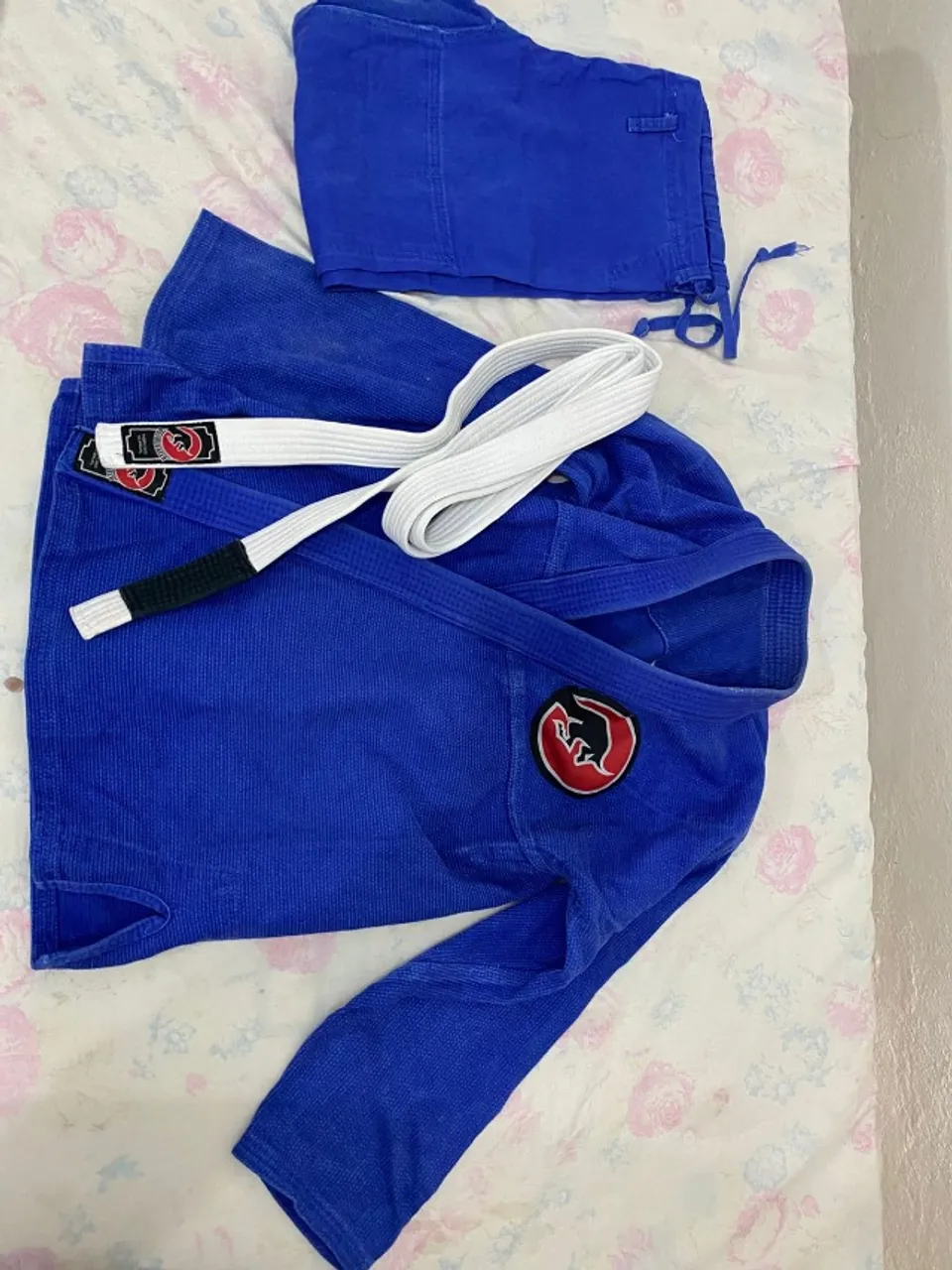 Kimono Jiu Jitsu com Faixa Branca - A 1
