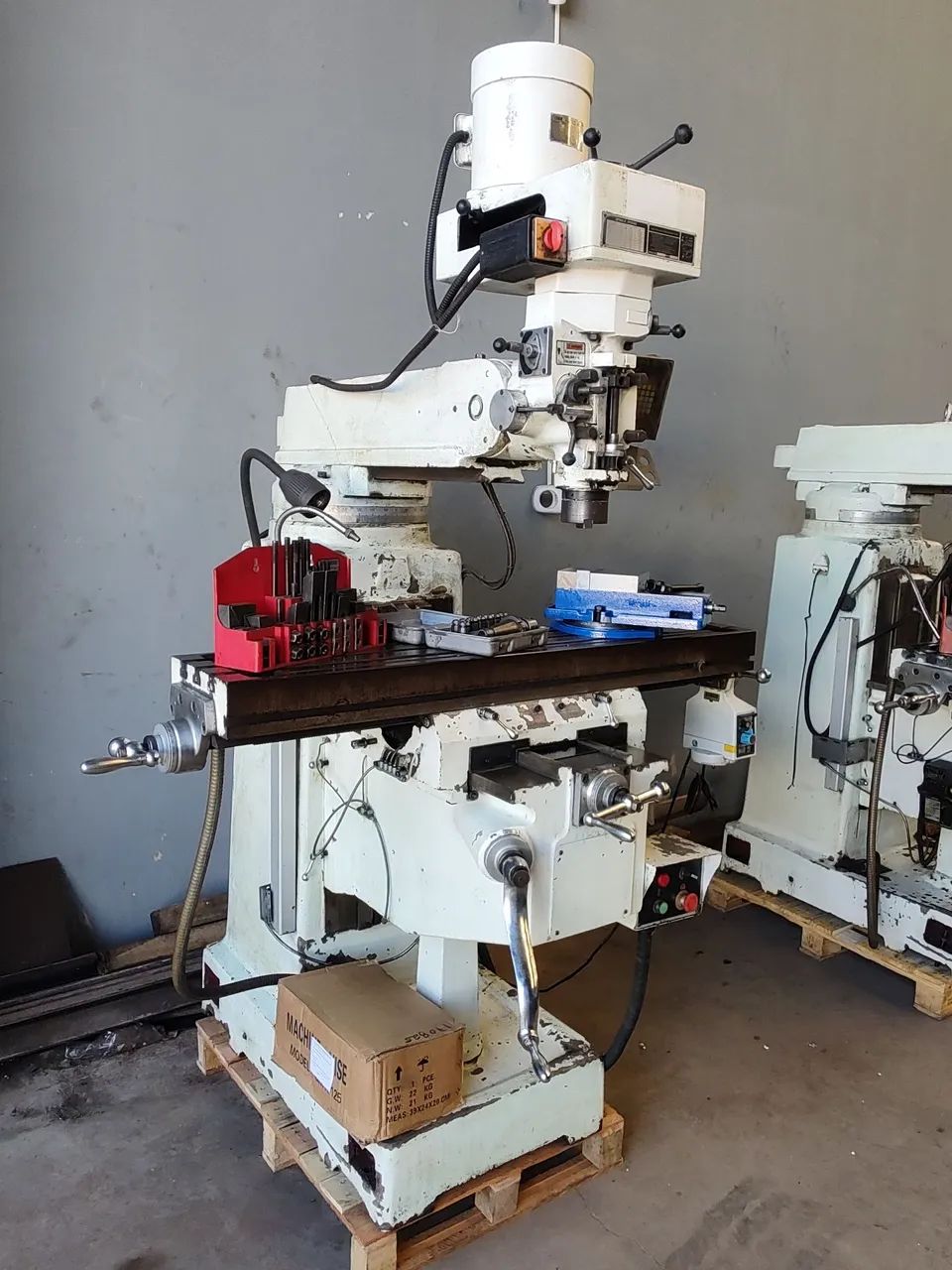 Fresadora ferramenteira ISO 40 - Foto 4