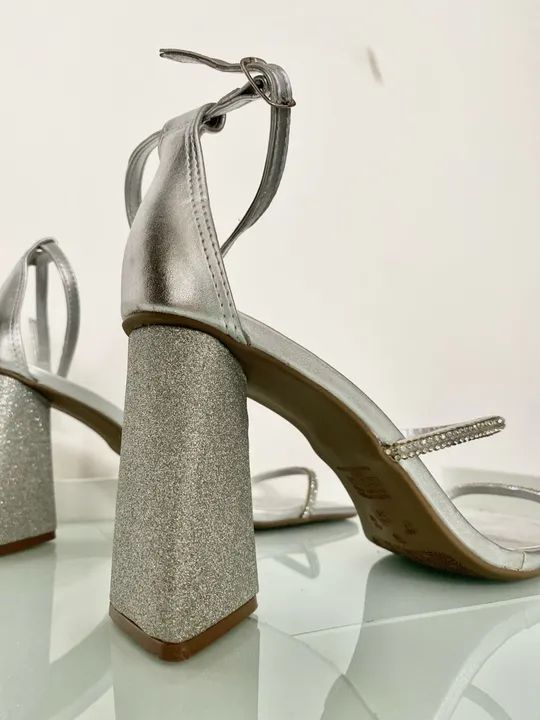 Sandália Salto Alto Prata - Foto 4