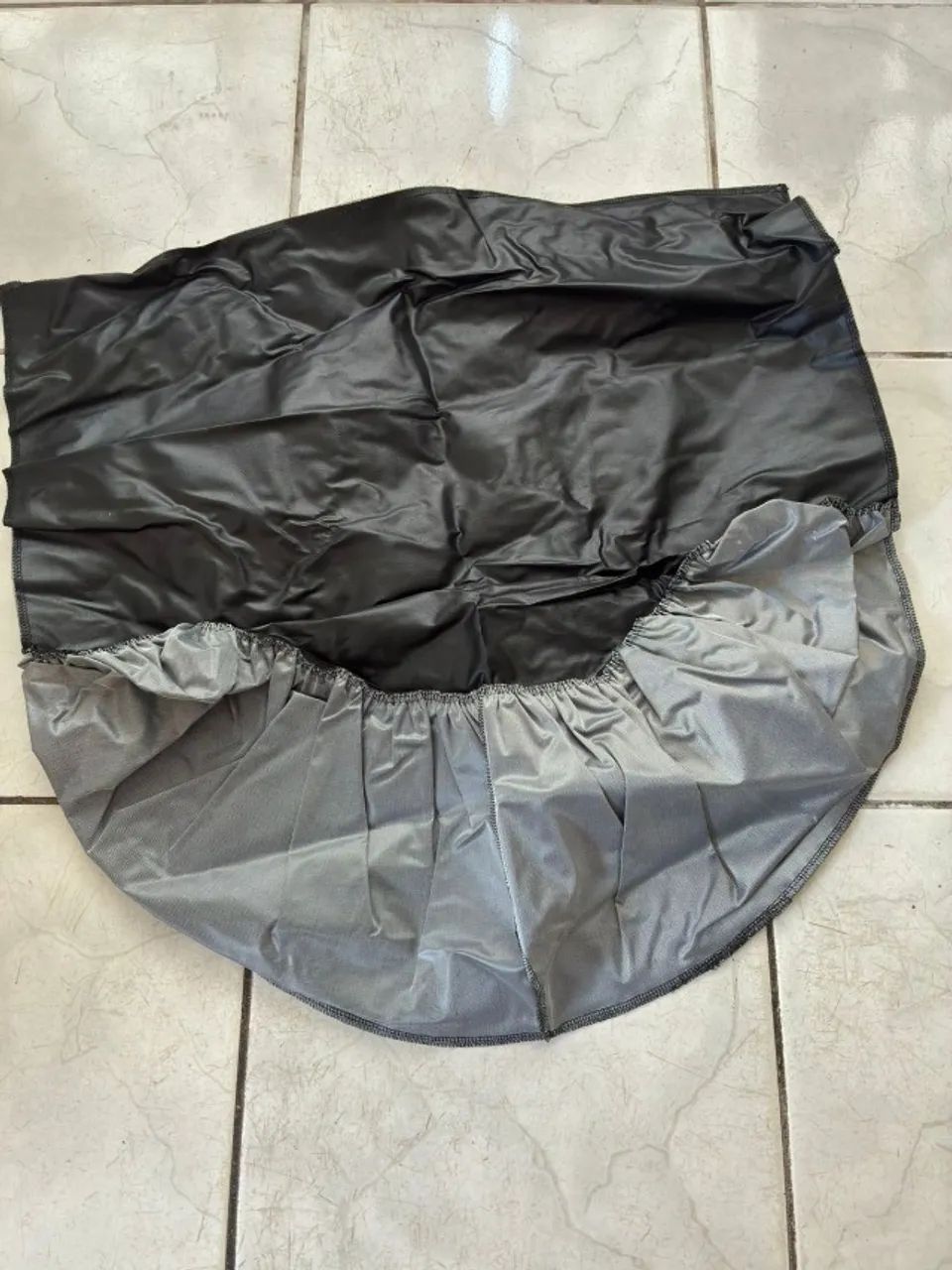 4 Capas Protetora Roda Pneu Preto - Foto 2