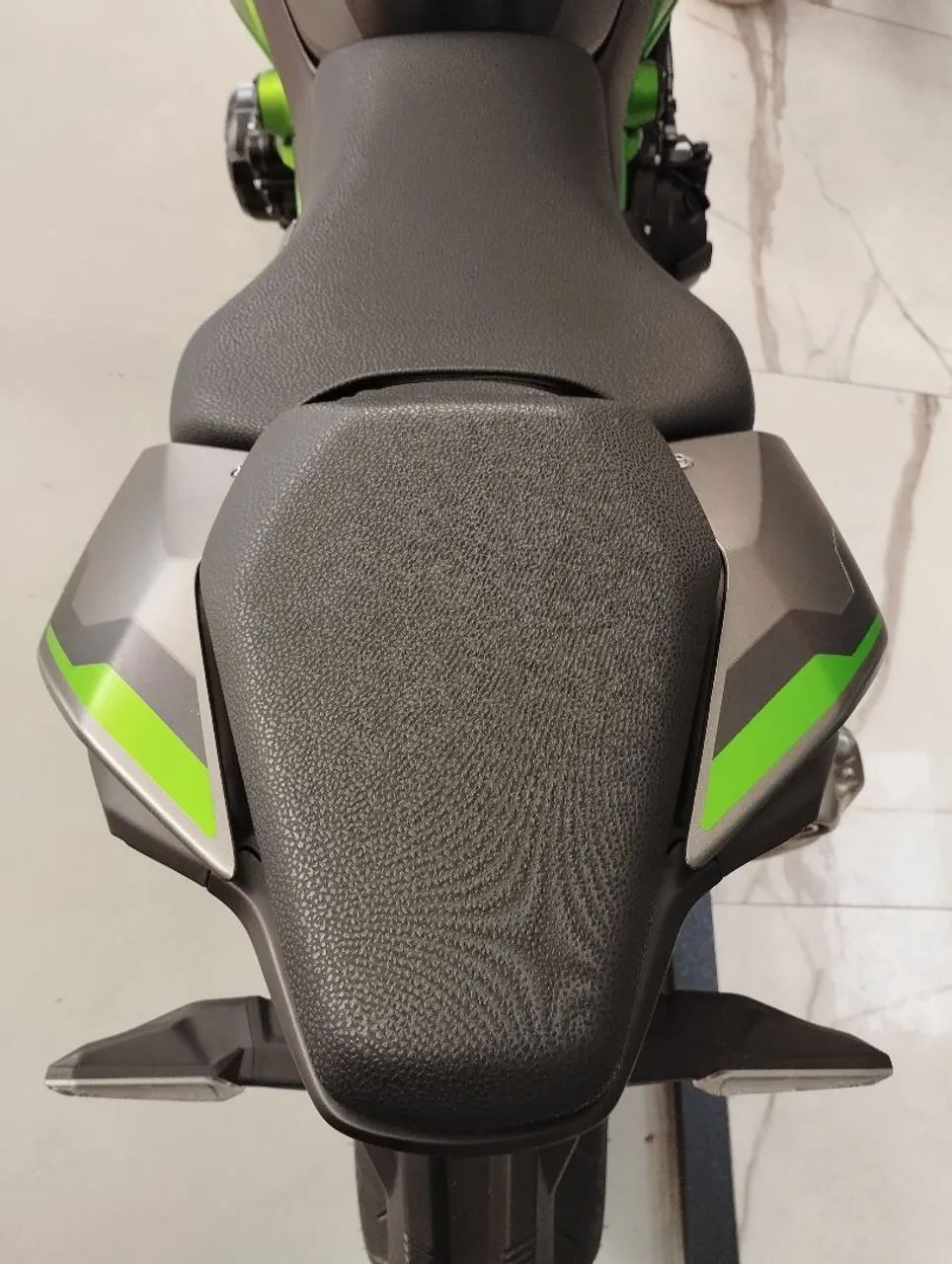 Kawazaki Z 900 ABS 2026 - Foto 4