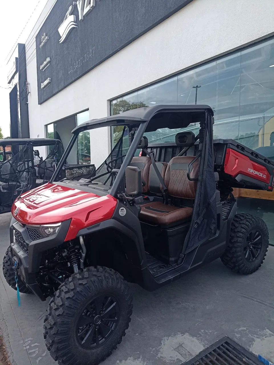 UTV UFORCE U10 PRO  - Foto 4