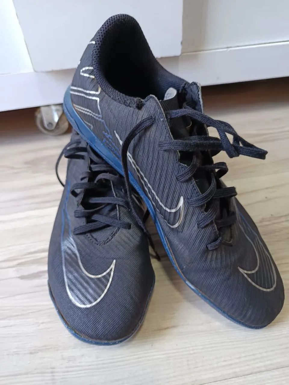 Chuteira Nike Vapor Indoor - Tamanho 39 - Higienizado 