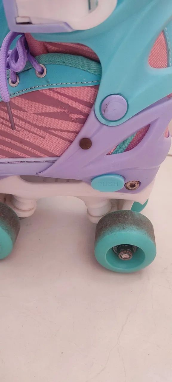 Patins Roller Rosa e Azul - Perfeito para Diversão! - Foto 2