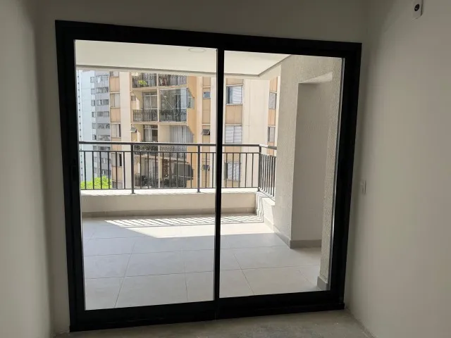 Porta p Sacada 1500--1800