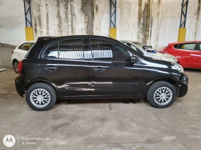 Nissan March 2015