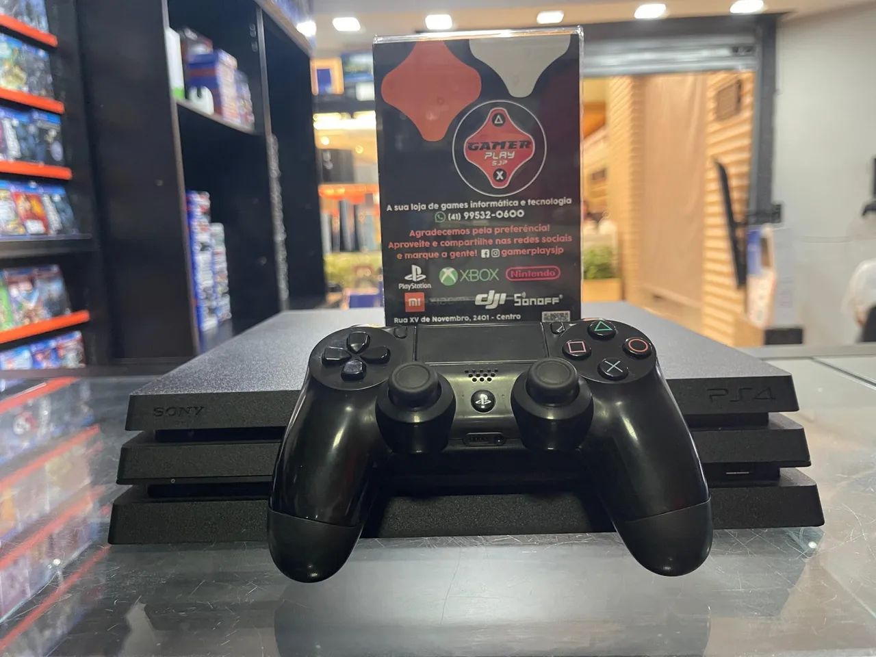Playstation 4 Pro  - seminovo - em até 18x / aceitamos trocas