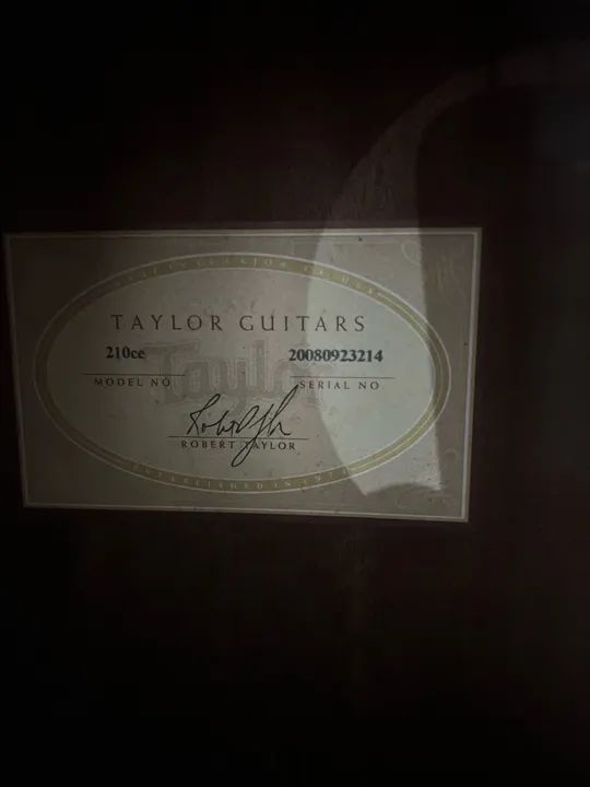 Vendo Violão Taylor - made USA - Foto 3