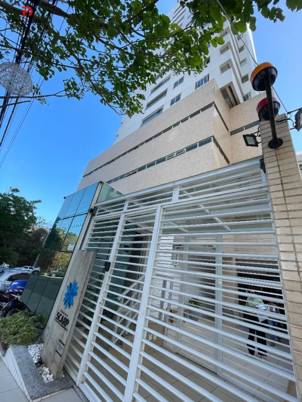 Vendo - VAGA DE GARAGEM - Ed Scarp - Renascença