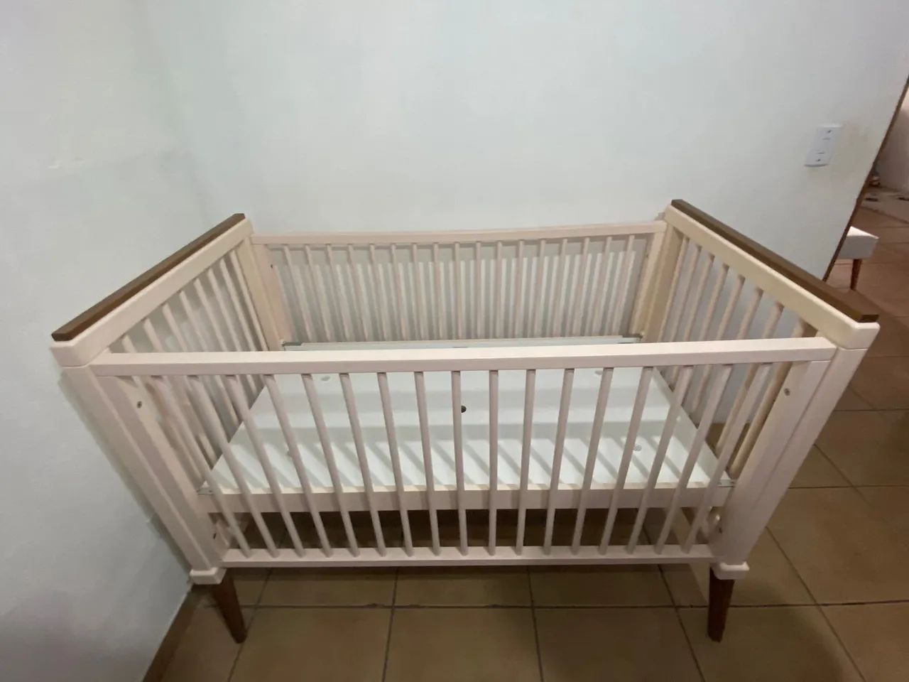 Conjunto de berço e guarda roupas infantil - Foto 2