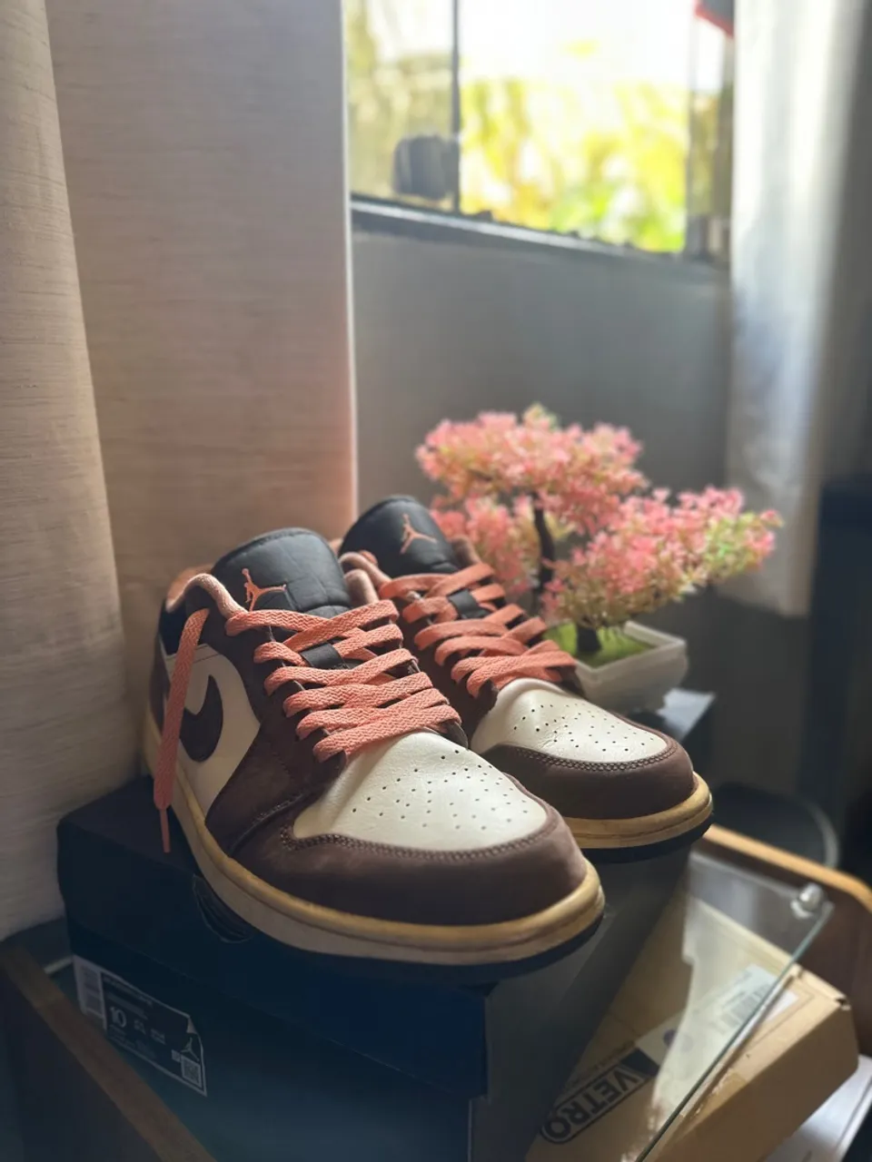 Jordan 1 Mocha OG