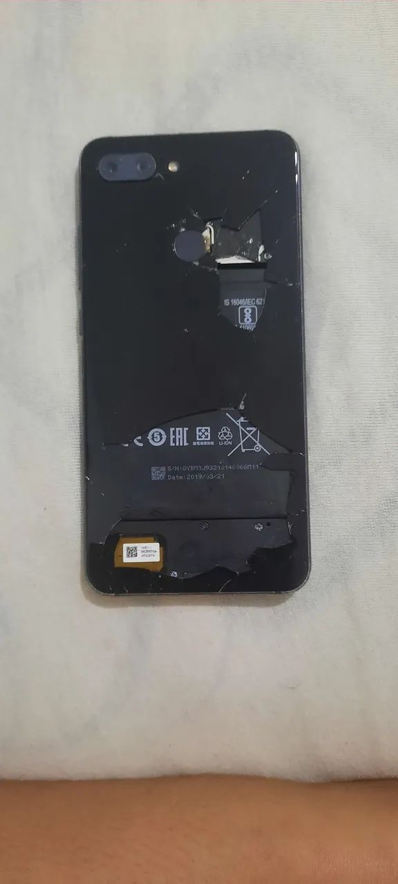 Celular com Tela Quebrada