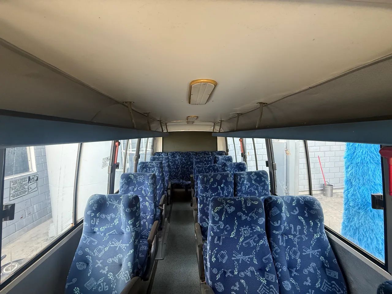 Micro ônibus curtinho- Marcopolo Volare V8 - Foto 8