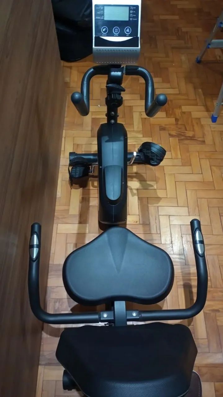 Bicicleta Ergométrica Evolution RB 802 - Foto 2
