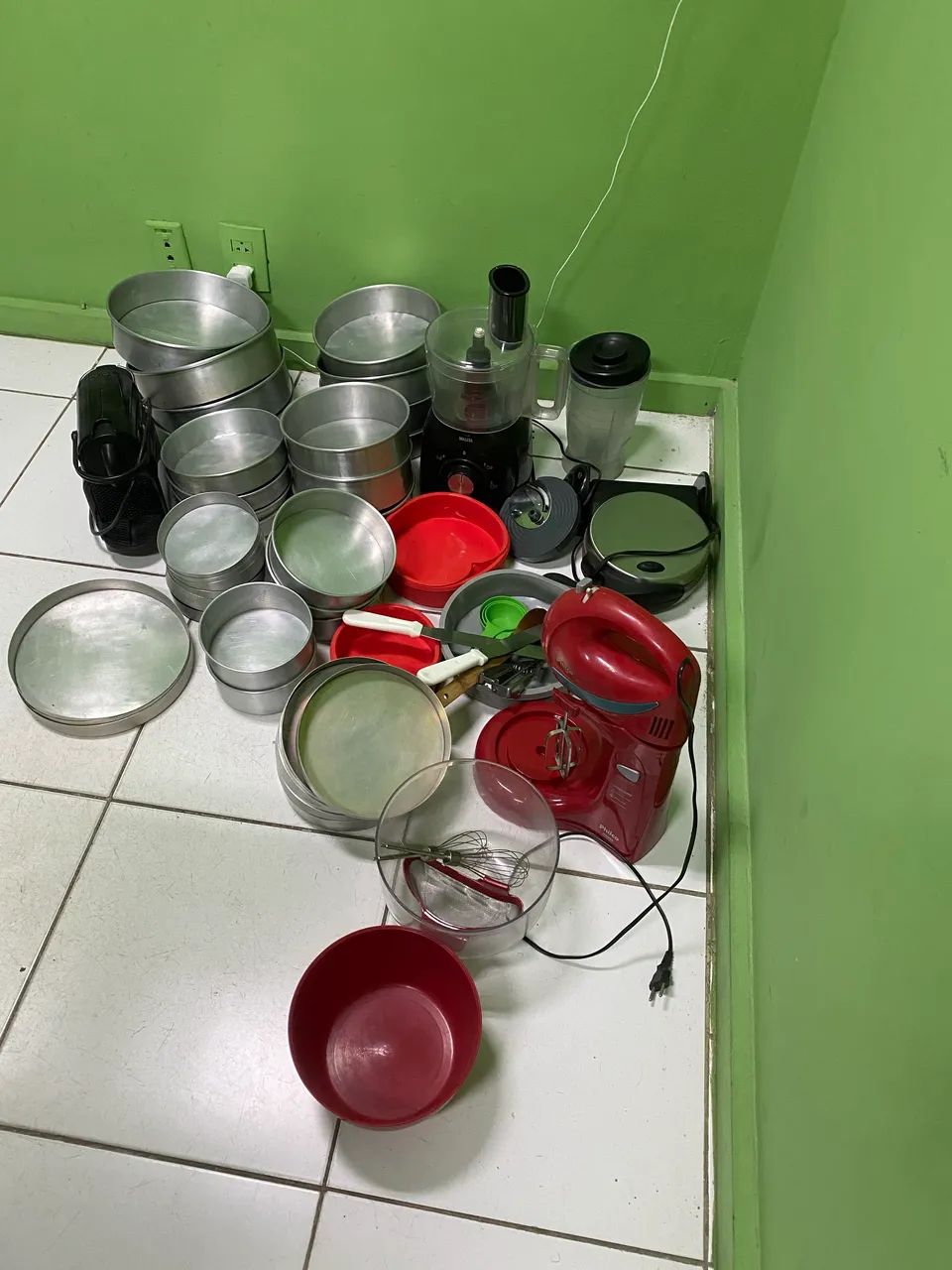 Liquidificador + batedeira + processador + assadeiras silicone