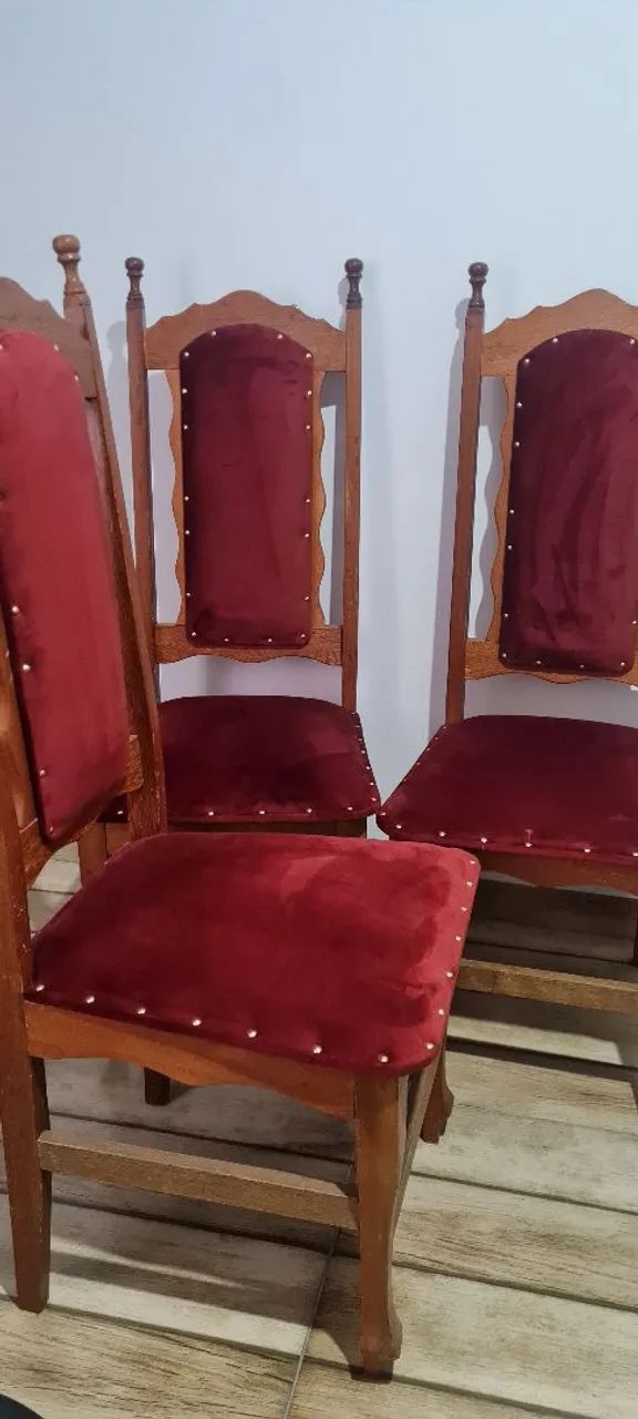 Cadeiras colonial embuia