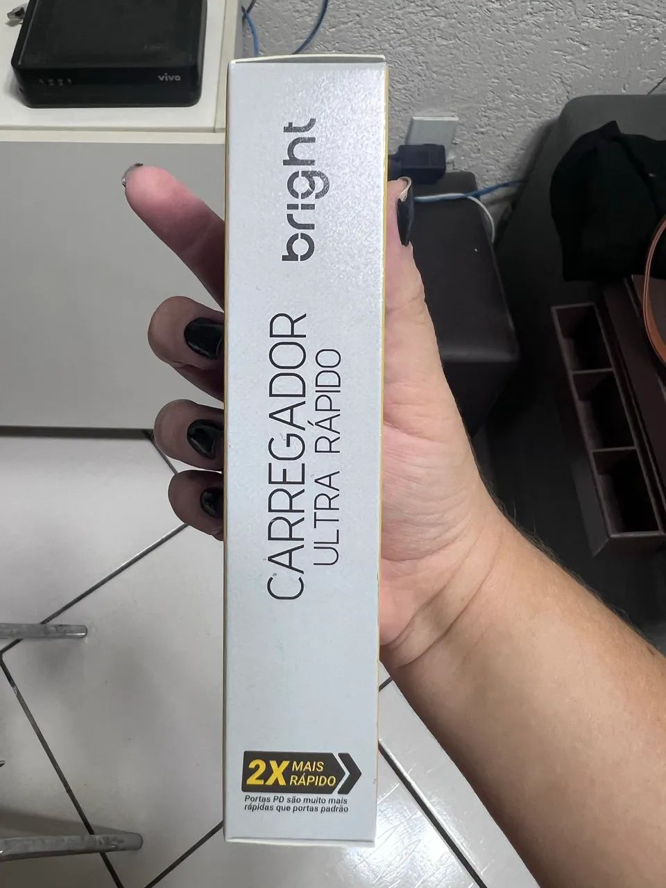 Carregador de celular ultra rápido com 4 entradas  - Foto 3