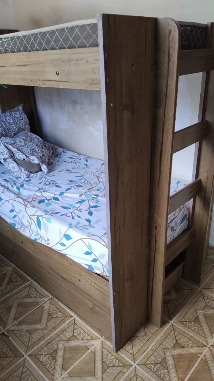 Beliche de madeira em ótimo estado - Foto 2