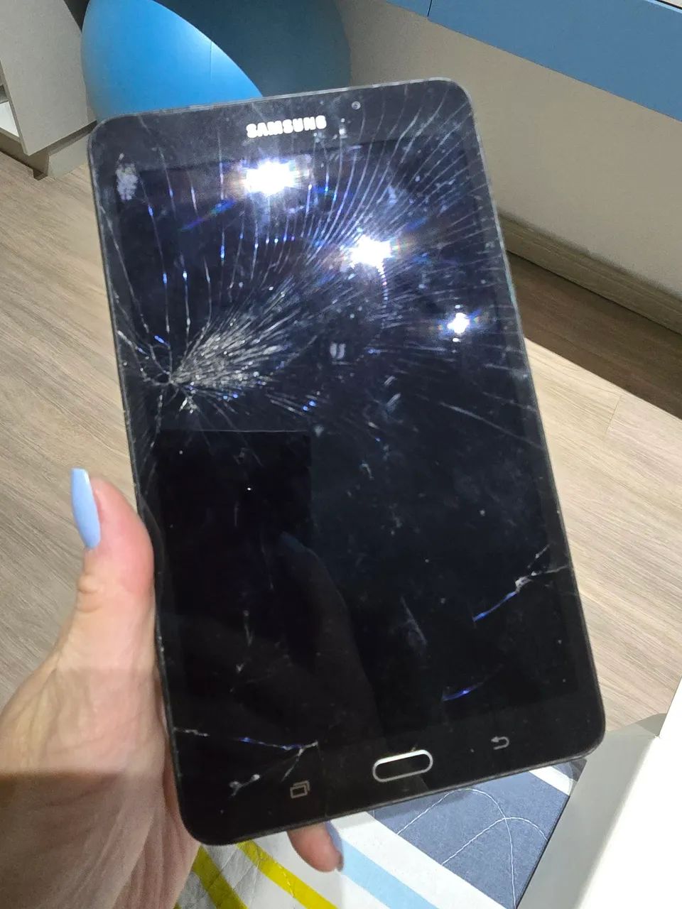 Tablet Samsung A6 quebrado