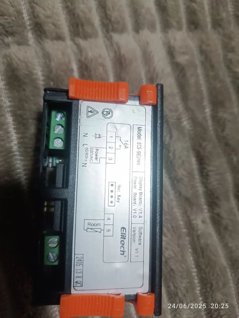 Controlador de Temperatura Elitech ECS-961neo