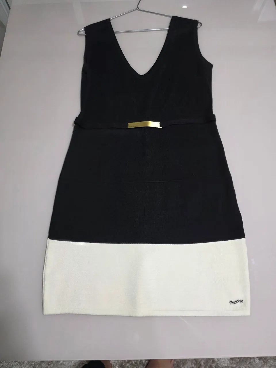 Vestido Carmim Preto e Branco