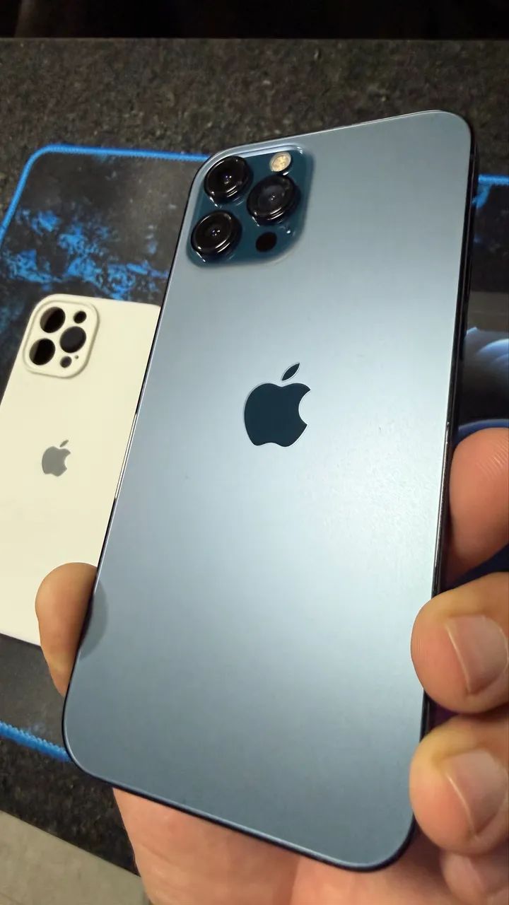 iPhone 12 ProMax 128gb sem detalhes - Celulares e Smartphones