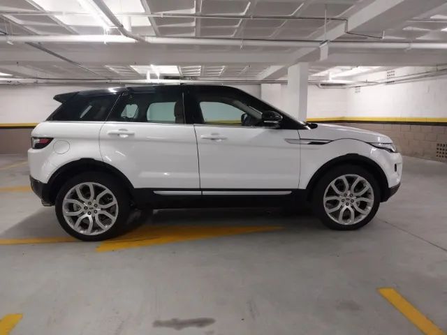 Land Rover Range Rover Evoque Prestige 2.0 Aut. 5P 2013 - Foto 4