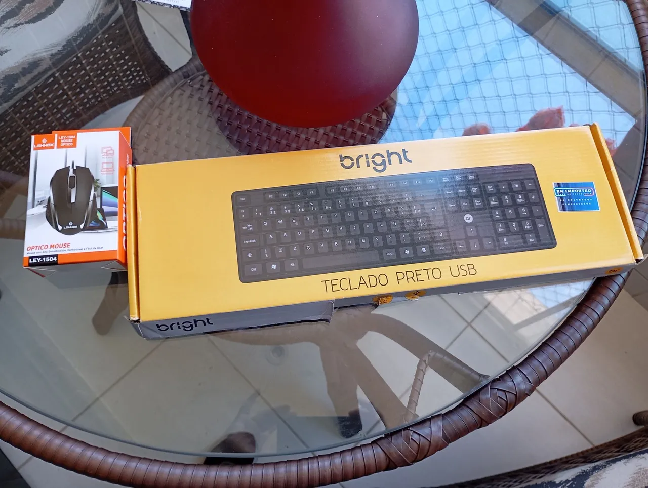 Teclado  Preto USB e mouse usb- seminovo