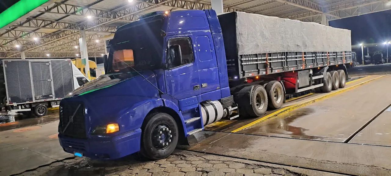 Volvo NH12 - Foto 5