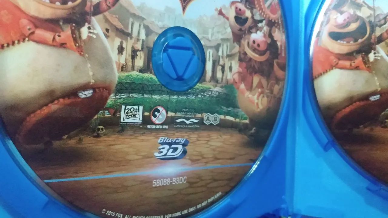 Blu-ray duplo 3D/2D festa no céu ótimo estado  - Foto 3