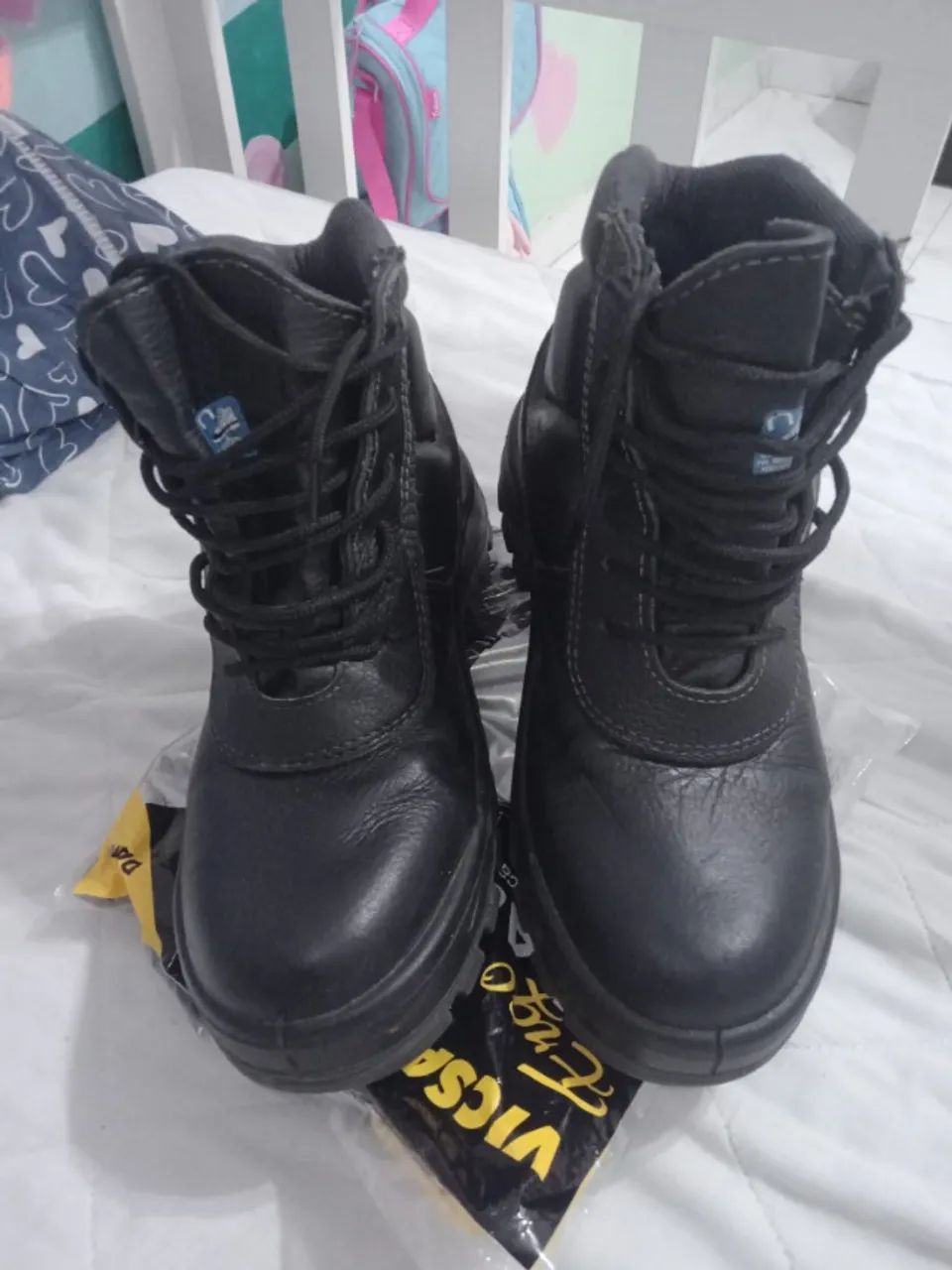 (Bota tamanho 39)e (cinta de segurança tamanho M)  - Foto 4