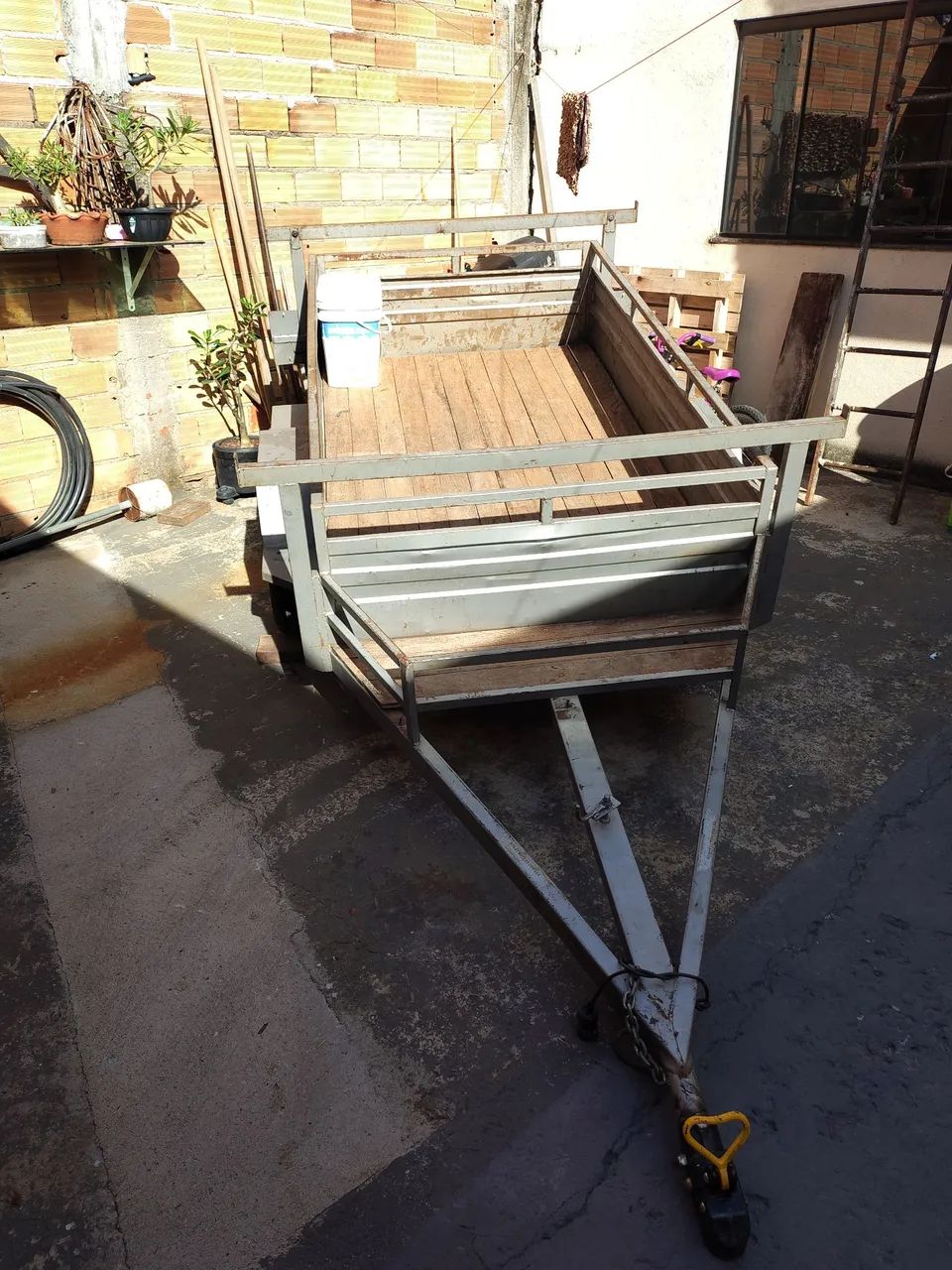 Vende se essa carretinha 